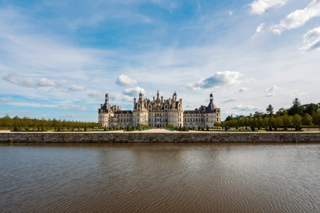 Chambord Castle (Photo by Susanne Jutzeler, via Pexels)